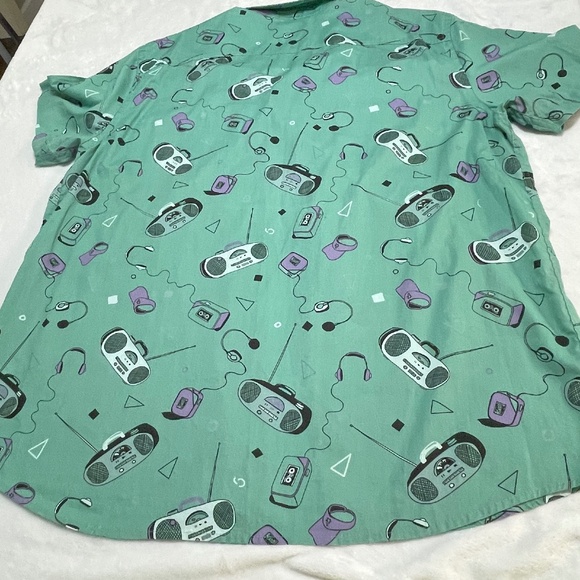 Urban Pipeline Ultimate Shirt Button Down Collared Music Print Men's XXL - Picture 9 of 9